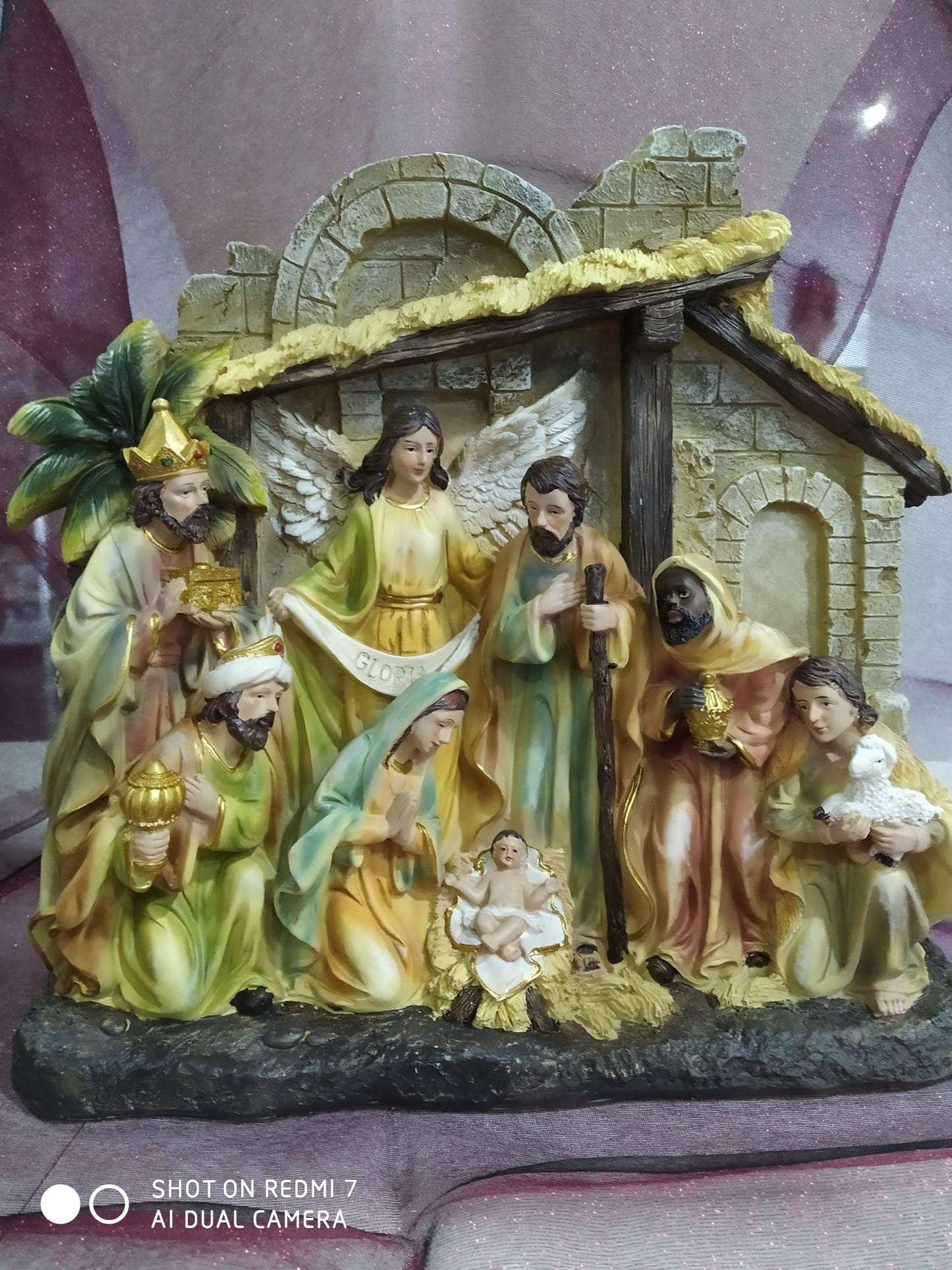Figura religiosa nacimiento Misterio con Reyes, una pieza, 28cm.