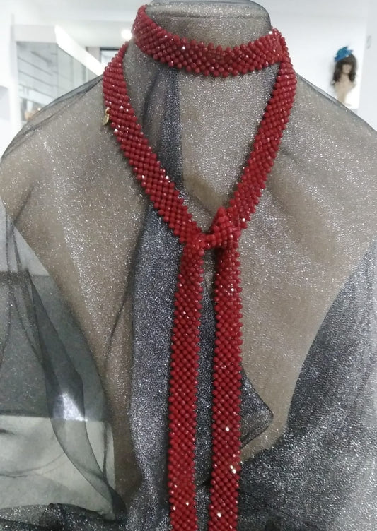 Collar Corbata Cristal Rojo.