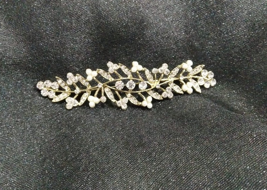 Broche mantilla dorado y plateado