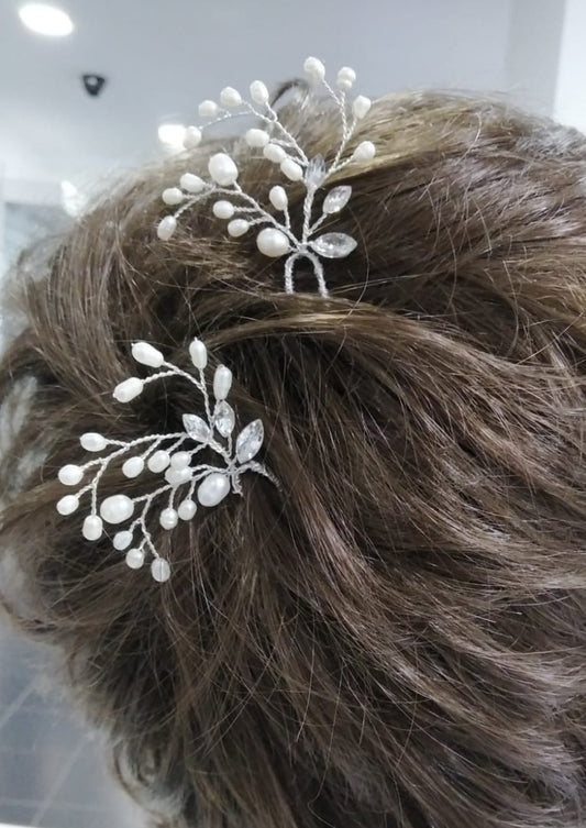 Par horquillas, cristal y perlas