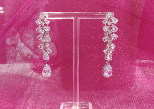 Pendientes circonitas