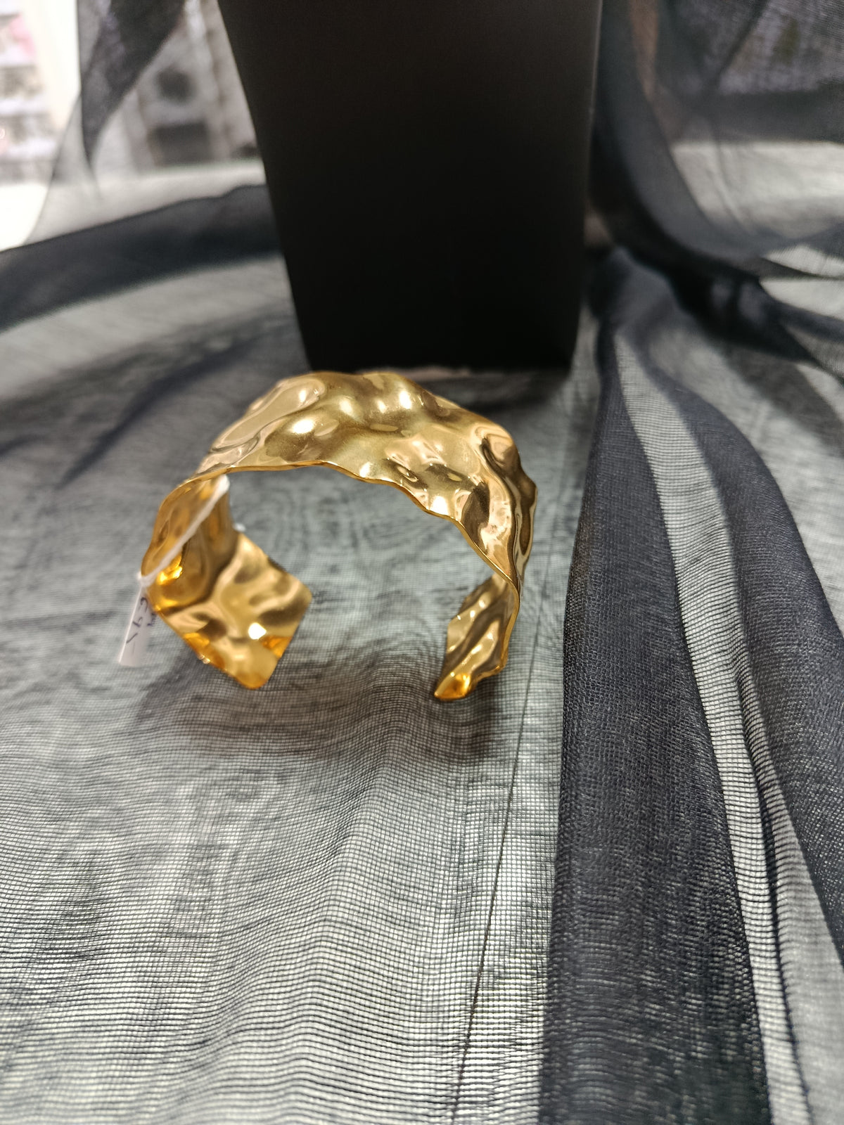 Brazalete acero dorado, rígido y abierto