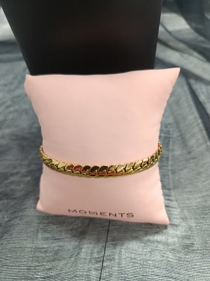 Pulsera acero dorado semirrígida